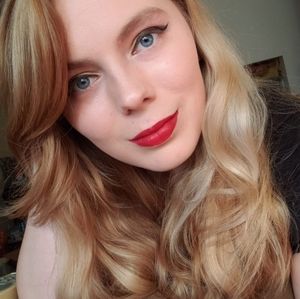 Meet your Posher, Elanda